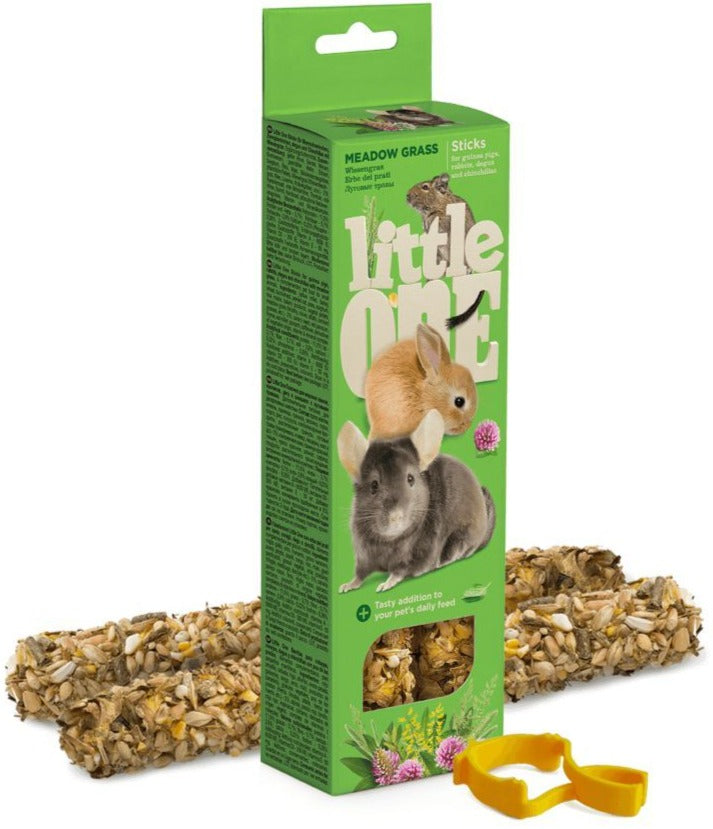 Little One Sticks Med Eng Græs, 2X55 G-Øvrige Snacks-Little One-PetPal